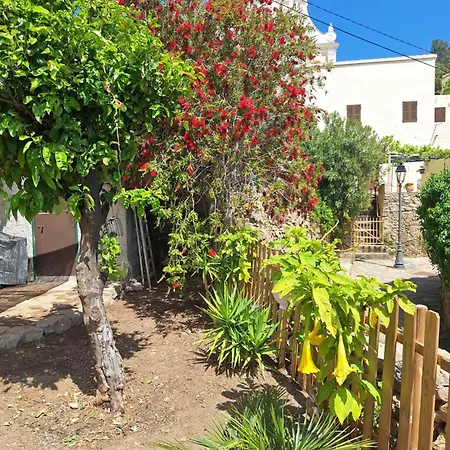 Hébergement de vacances Casa Di Pilou - Maison Et Jardin Près De La -