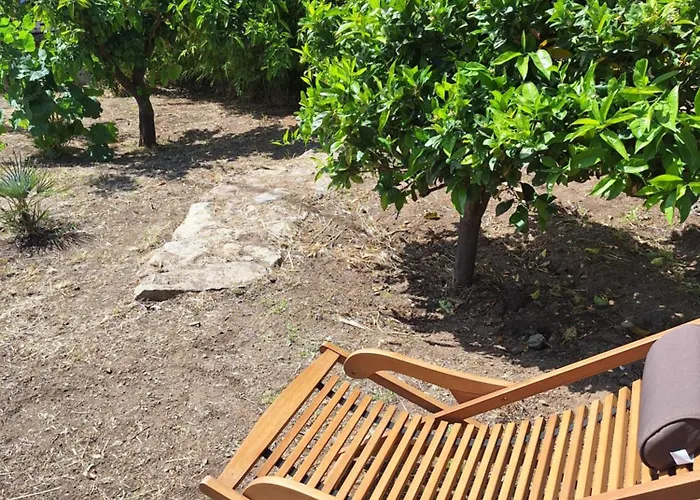 Vakantiehuis Casa Di Pilou - Maison Et Jardin Pres De La - *